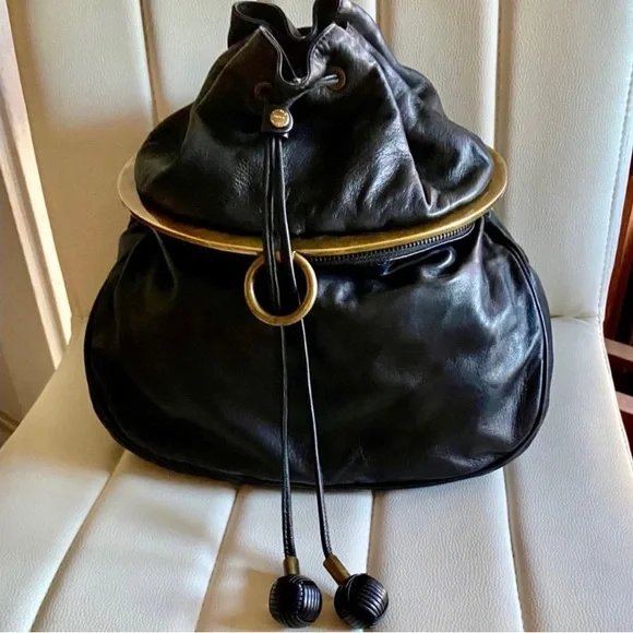 TANNER KROLL LEATHER LUXE BLACK SHOULDER/ BUCKET BAG- stunning! NWOT.